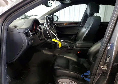 2016 Porsche Macan S из США, поврежденный, VIN WP1AB2A50GLB53232